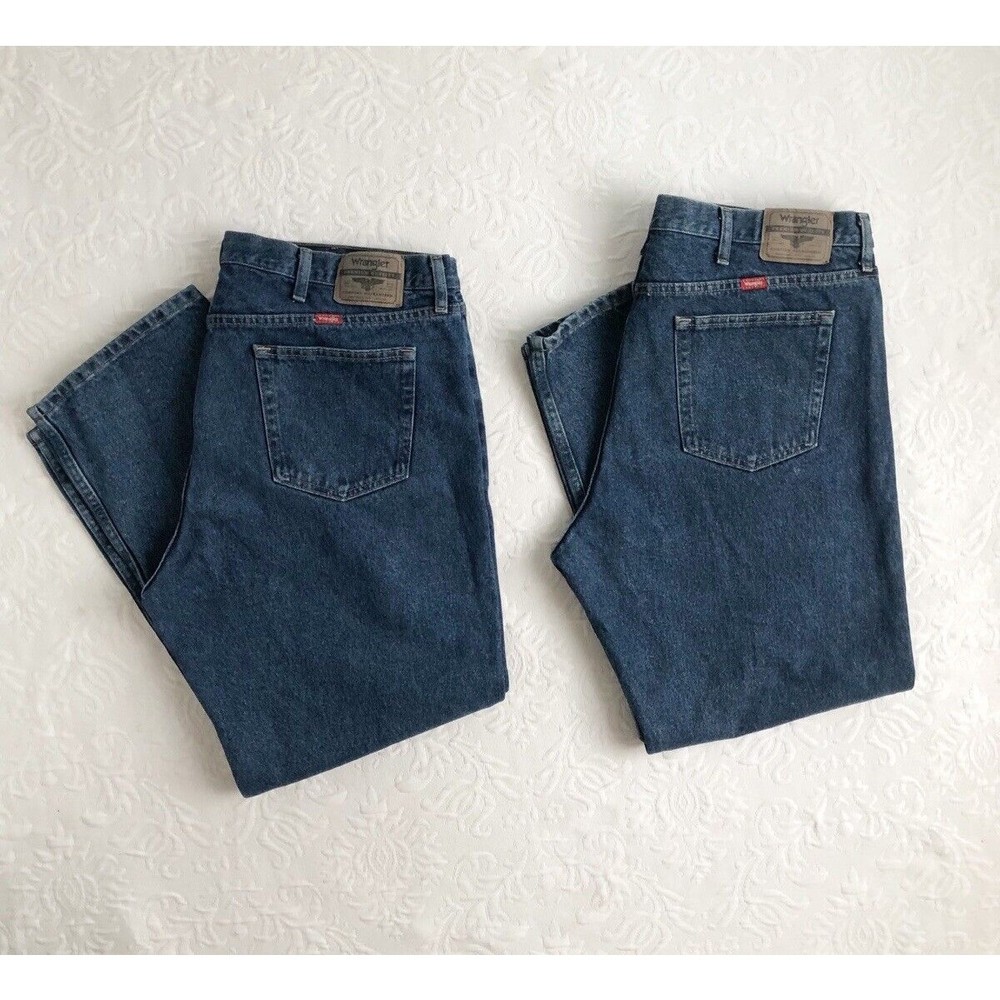 Wrangler Men's 42x30 Premium Quality Distressed Relaxed Fit Denim Jean's Set/2